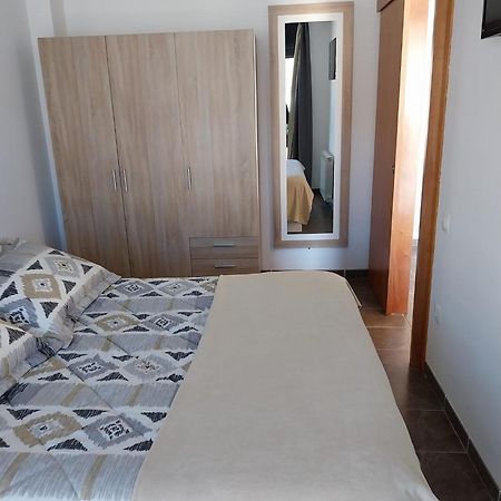 Apartament Bisaura De Ter Sant Quirze De Besora Eksteriør billede