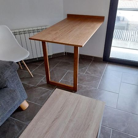 Apartament Bisaura De Ter Sant Quirze De Besora Eksteriør billede
