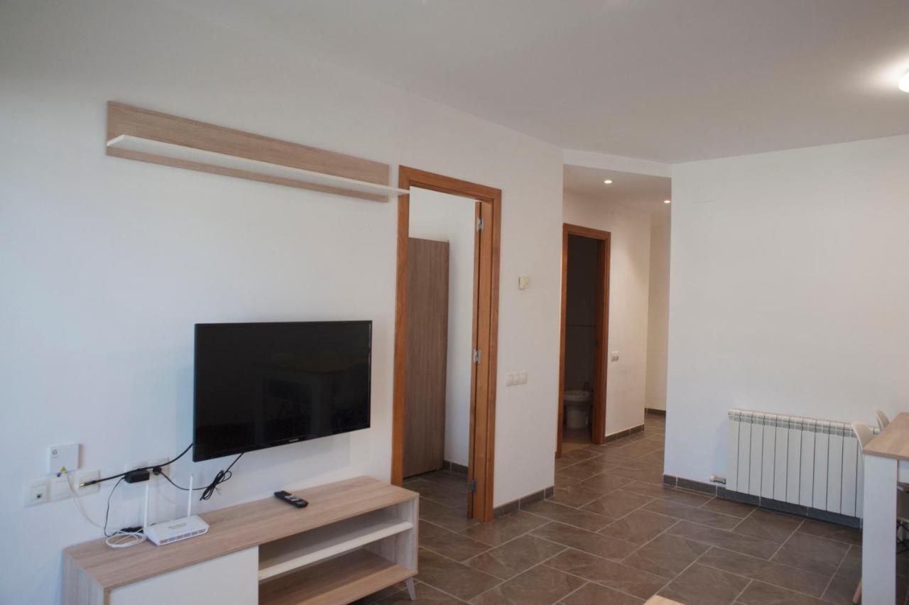 Apartament Bisaura De Ter Sant Quirze De Besora Eksteriør billede