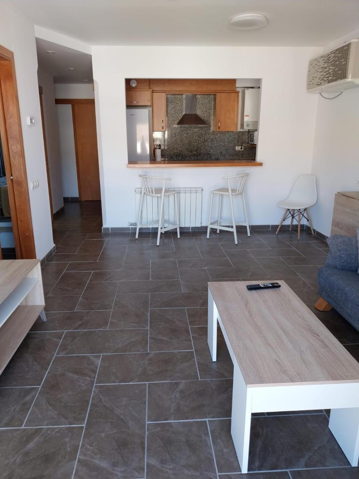 Apartament Bisaura De Ter Sant Quirze De Besora Eksteriør billede